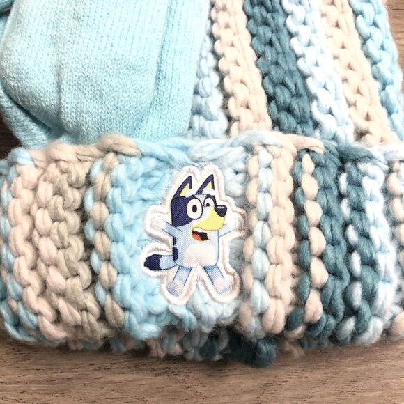 New Disney Bluey Knit Beanie & Mittens Set Toddler 2T-5T Boy Girl Pom Pom Blue - Picture 2 of 8